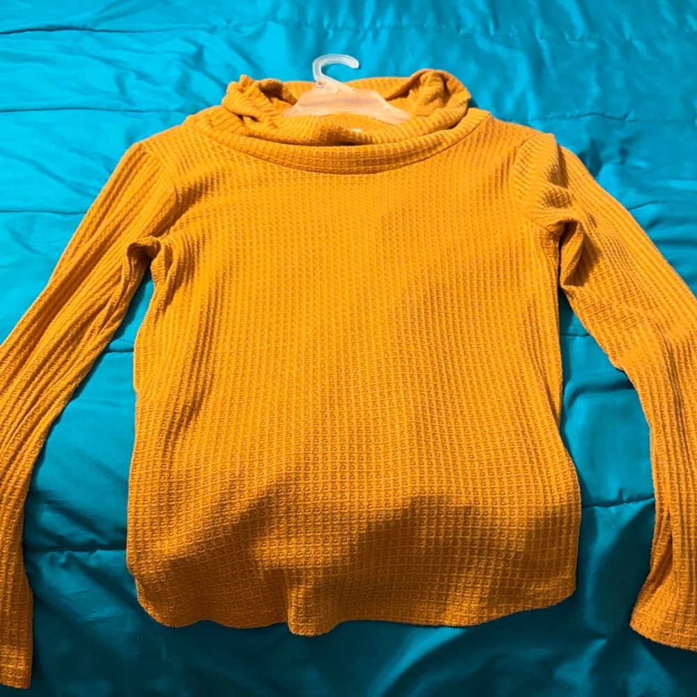 Mustard yellow sweater